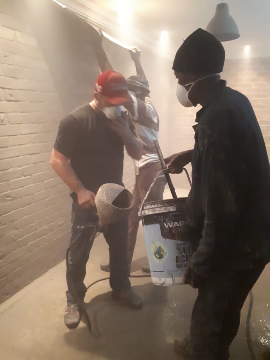 Brickwork waterproofing seal